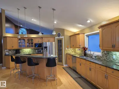 Interior photo 4 of #302 49006 Range Road 73