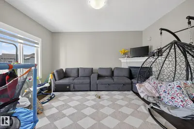 Interior photo 2 of 3639 15A ST NW