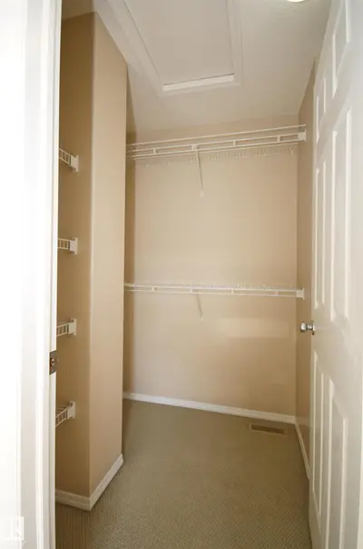 Interior photo 3 of #11 230 EDWARDS DR SW