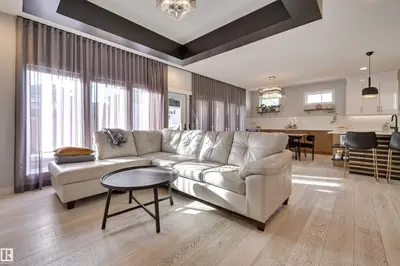 Interior photo 4 of 550 EAGLESON WD NW