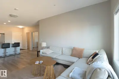 Interior photo 4 of #449 1818 RUTHERFORD RD SW