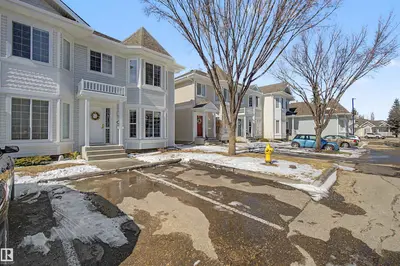 Interior photo 1 of 56 1780 Glastonbury BLVD NW