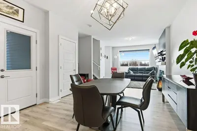 Interior photo 2 of 8018 KIRIAK LI SW