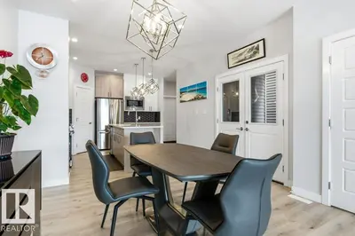 Interior photo 3 of 8018 KIRIAK LI SW