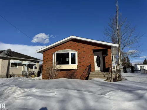 5209 51 ST, Andrew - $144,900