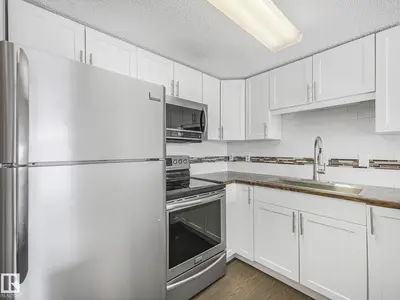 Interior photo 2 of #19 10931 83 ST NW