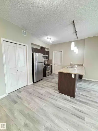 Interior photo 1 of #408 111 AMBELSIDE DR SW SW
