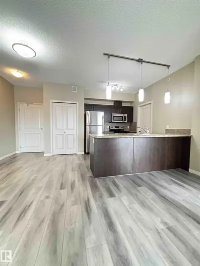 Interior photo 4 of #408 111 AMBELSIDE DR SW SW