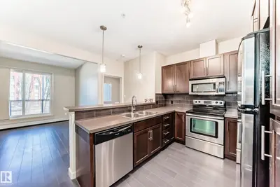 Interior photo 2 of #230 308 AMBLESIDE LINK LI SW