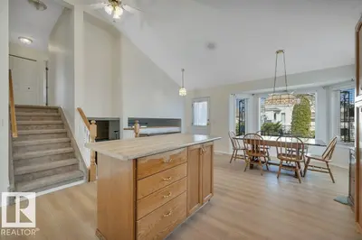 Interior photo 4 of 43 MCLEOD CR