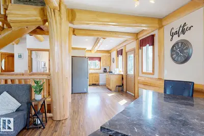 Interior photo 3 of 5 54013 RANGE ROAD 30