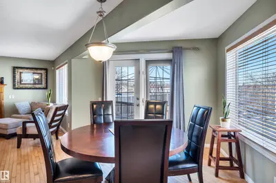 Interior photo 3 of 1229 Ormsby LN NW