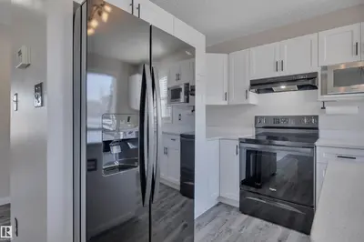 Interior photo 2 of 2329 29A AV NW