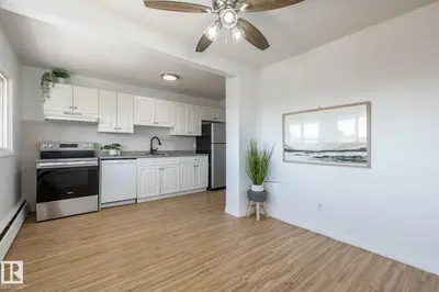Interior photo 2 of #502D 2908 116A AV NW