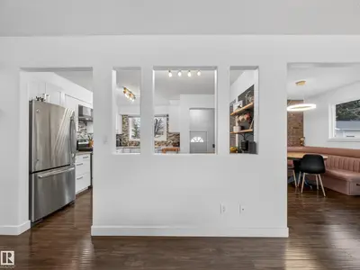 Interior photo 2 of 1026 HAYTHORNE RD