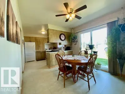 Interior photo 4 of 241075 TWP ROAD 461