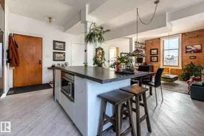 Interior photo 4 of #203 10141 95 ST NW