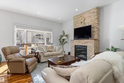 Interior photo 3 of 178 Sunterra WY