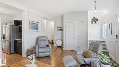 Interior photo 3 of #7 300 QUEEN ST