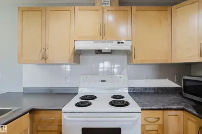Interior photo 2 of #508 11103 84 AV NW