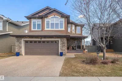 Interior photo 1 of 121 ELLINGTON CR