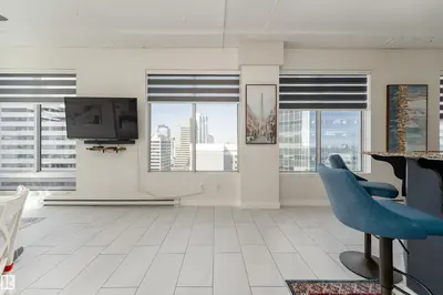 Interior photo 4 of #1409 10024 JASPER AV NW