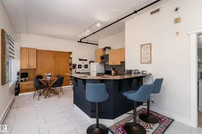 Interior photo 3 of #1409 10024 JASPER AV NW
