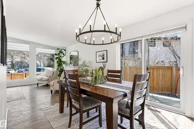 Interior photo 2 of 76 GLENWOOD CR