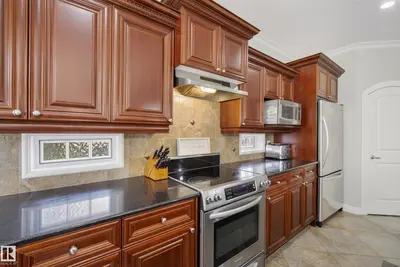 Interior photo 2 of #559 52328 RGE ROAD 233