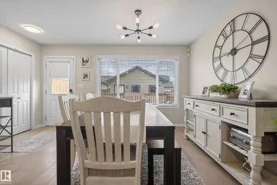 Interior photo 2 of 2513 PRICE WY SW
