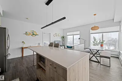 Interior photo 3 of #408 10837 83 AV NW