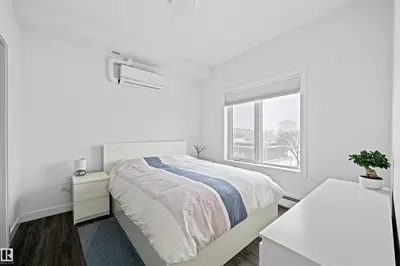 Interior photo 4 of #408 10837 83 AV NW