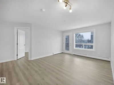 Interior photo 3 of #6221 7331 SOUTH TERWILLEGAR DR NW