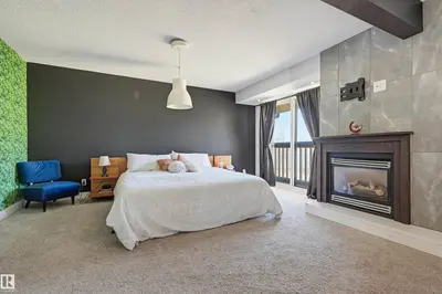 Interior photo 4 of 139 Wolf Willow CR NW