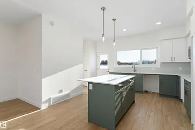 Interior photo 4 of 6285 175A AV NW