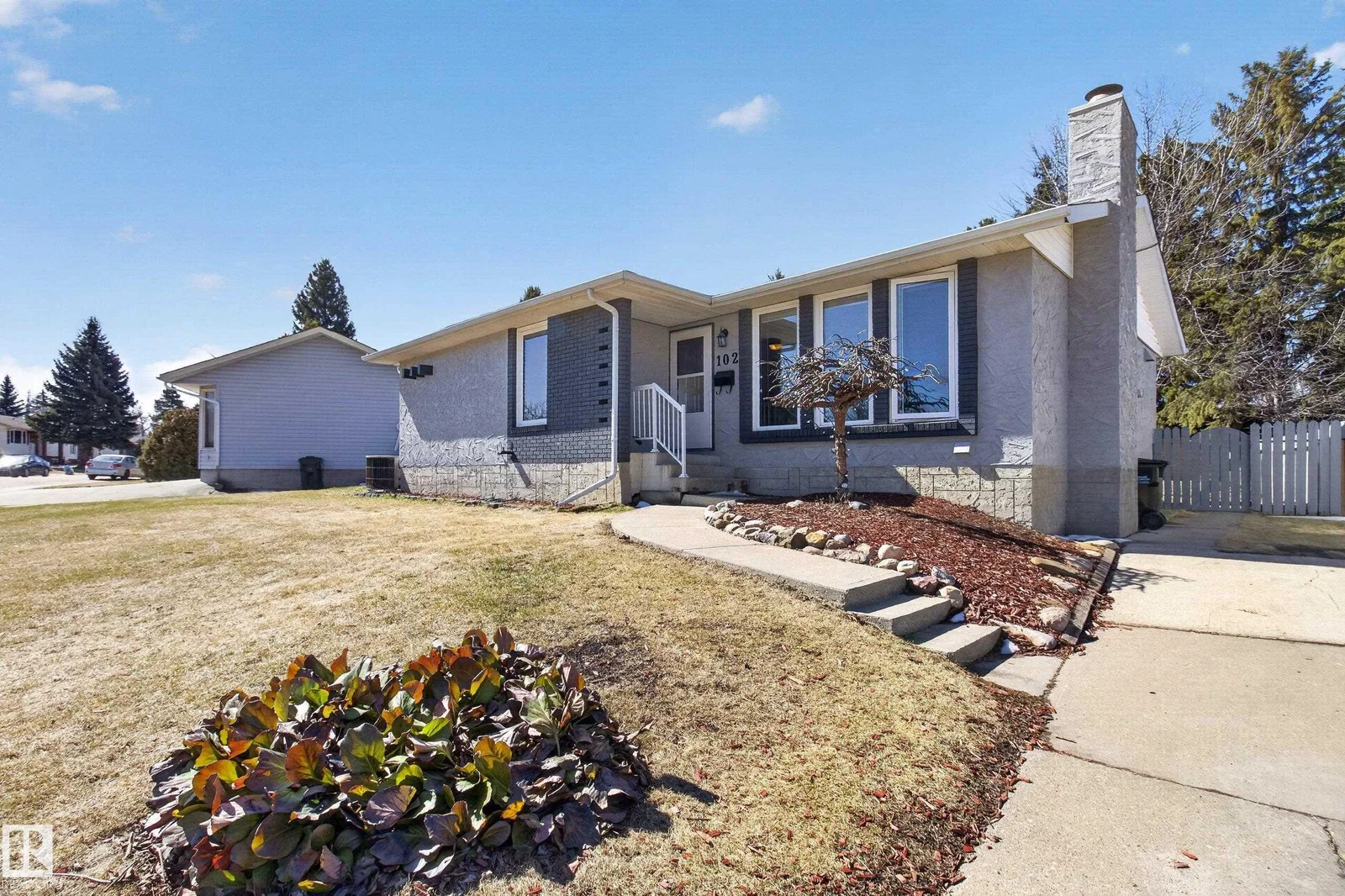 102 GARLAND CR, Sherwood Park - 4 bedroom Detached Single Family for sale