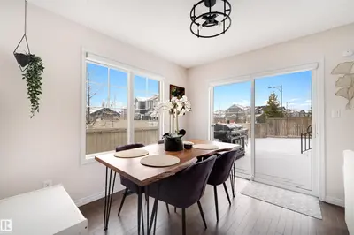 Interior photo 3 of 2504 COUGHLAN RD SW