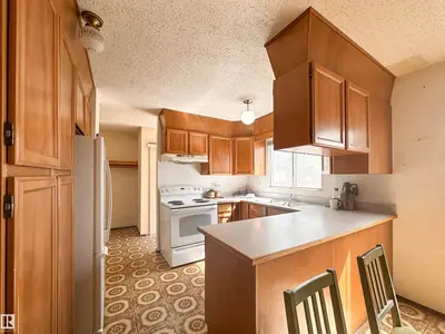 Interior photo 4 of 1 FOREST DR