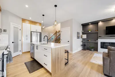 Interior photo 2 of 12 AMBERLEY BA