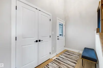 Interior photo 3 of 12 AMBERLEY BA