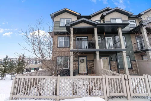 #1 3305 Orchards LI SW, Edmonton - $328,000