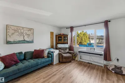 Interior photo 2 of 3119 110 AV NW