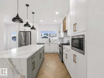 Interior photo 4 of 838 NORTHERN HARRIER LN NW