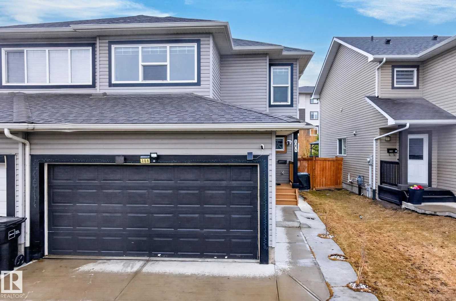 308 42 AV NW, Edmonton - 5 bedroom Duplex for sale