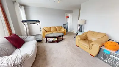Interior photo 3 of 619 HUDSON RD NW