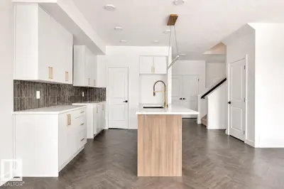 Interior photo 1 of 1723 Crossbill LO NW
