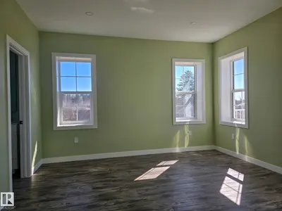 Interior photo 3 of 5029 54 AV