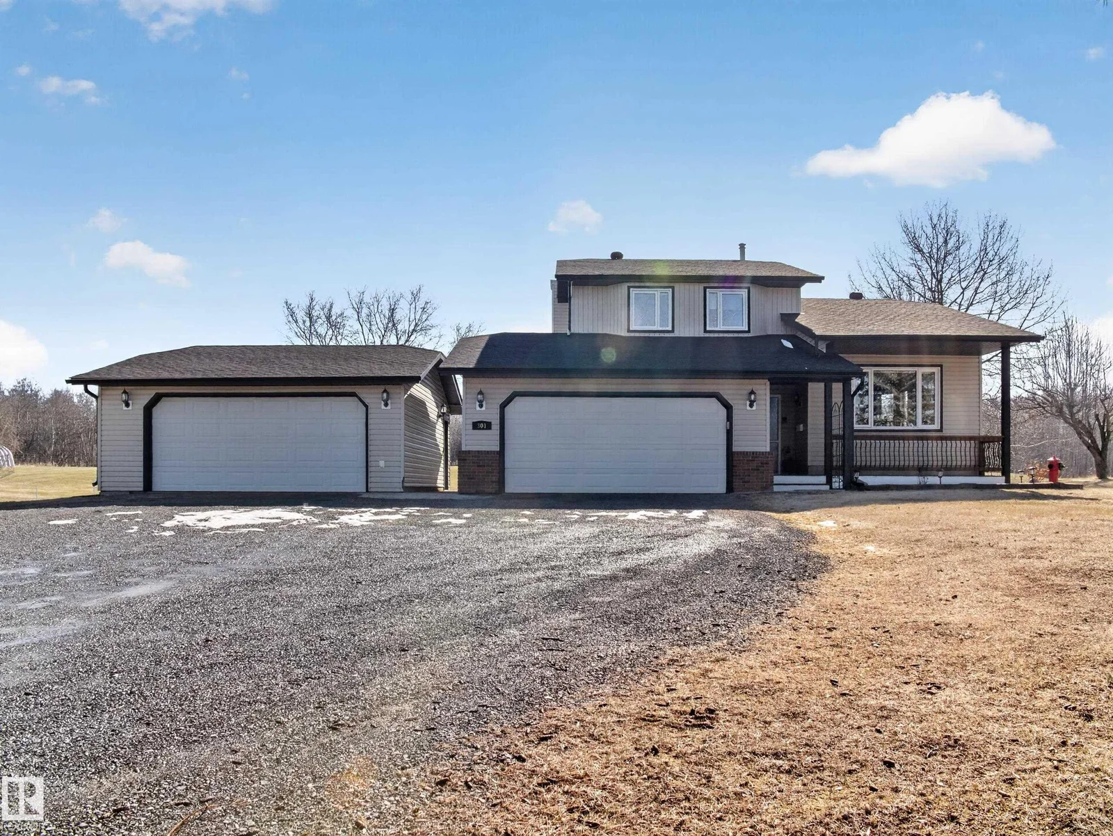 #301 52471 RGE ROAD 223, Rural Strathcona County - 3 bedroom Detached Single Family for sale