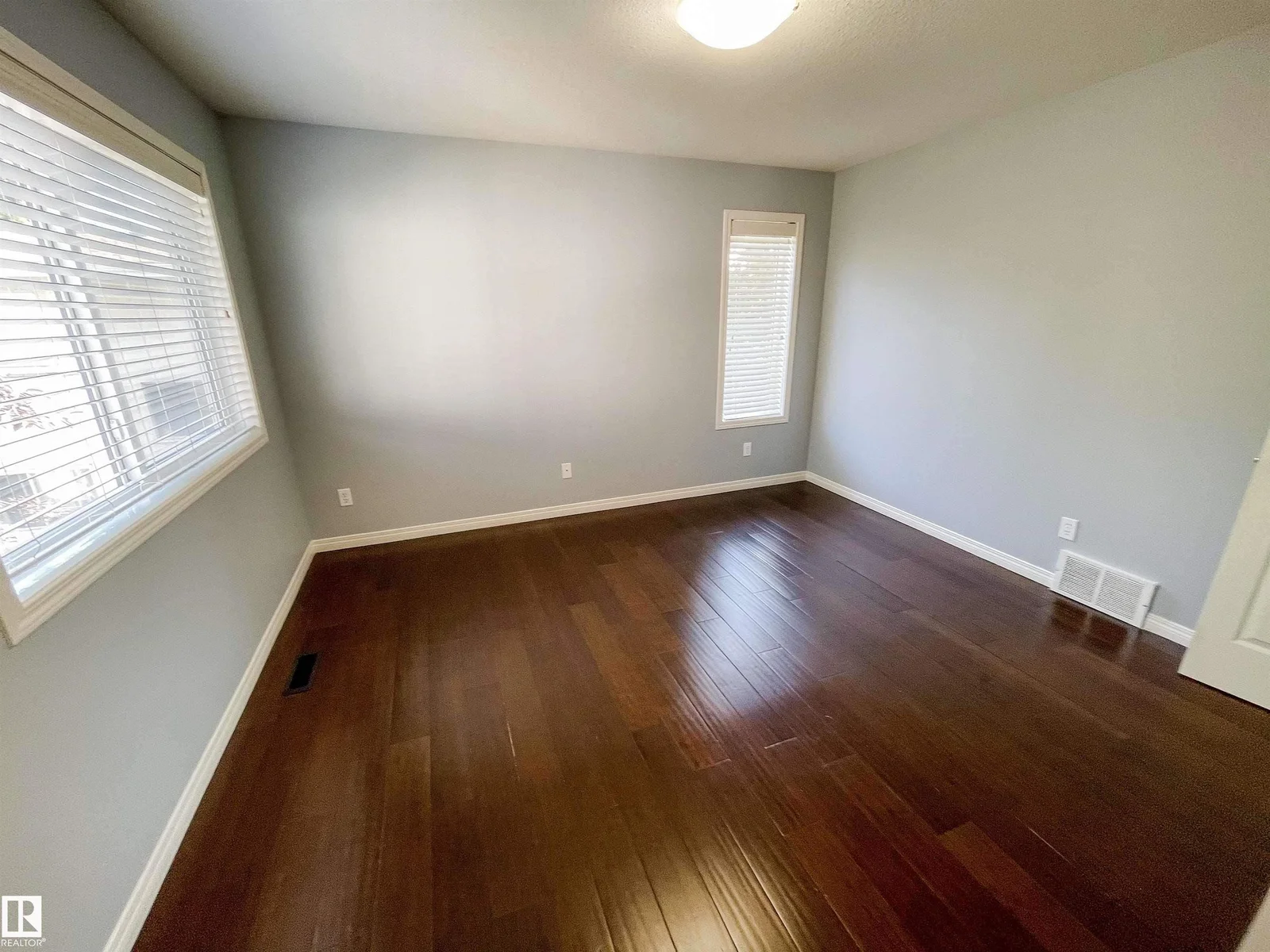 5806 118 AV NW NW, Edmonton - 3 bedroom Townhouse for sale