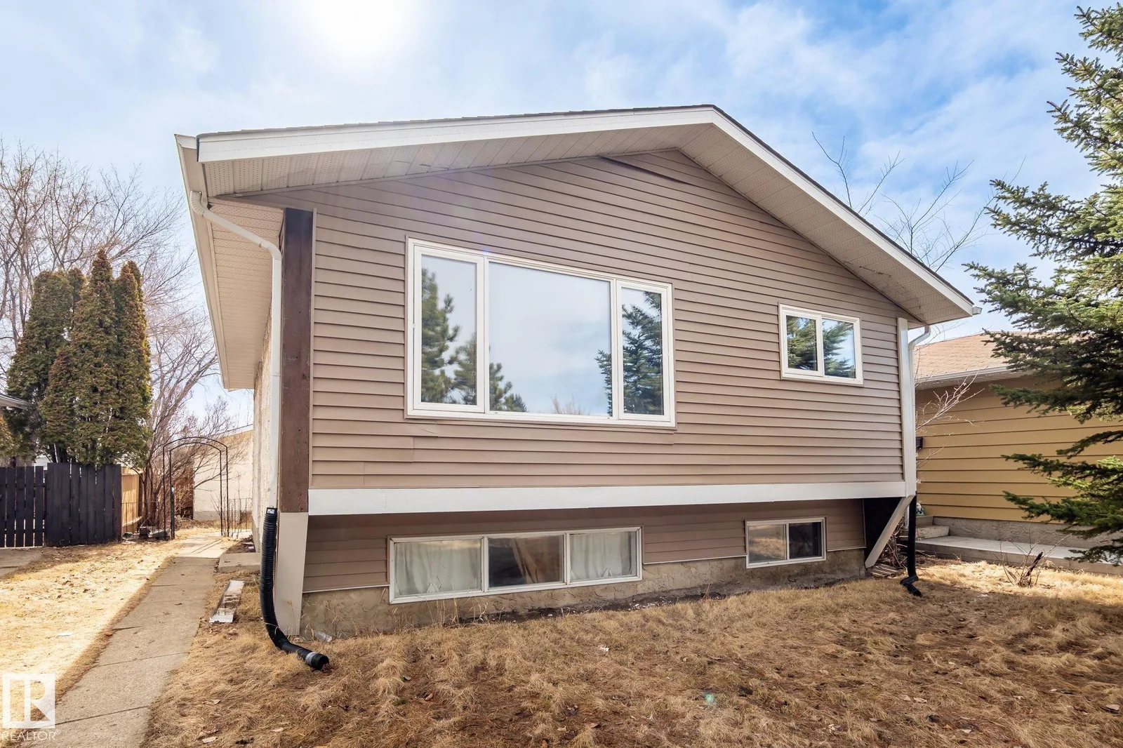 1566 lakewood road W NW, Edmonton - 5 bedroom Detached Single Family for sale